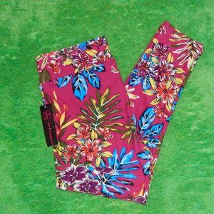 NO BOUNDARIES KNIT FLARE CAPRI PANT * SIZE MEDIUM (7-9) NEW WITH TAGS * SO CUTE